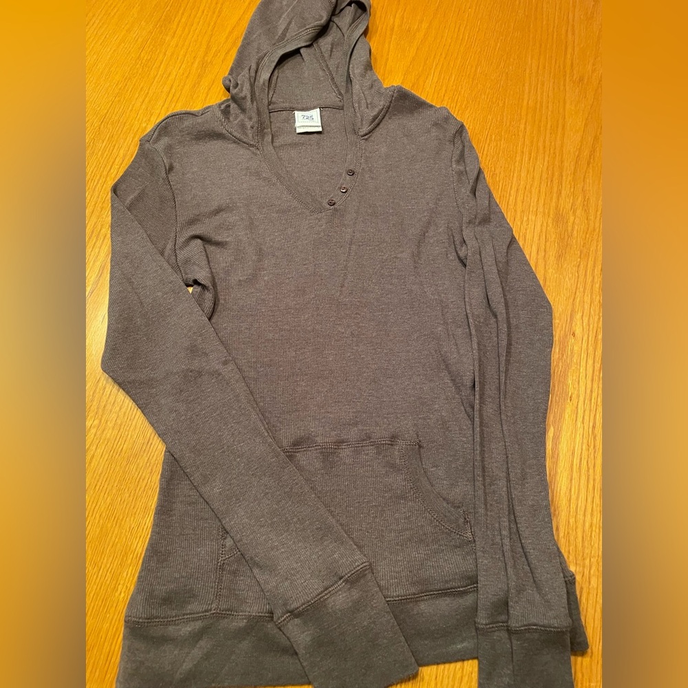 Women’s 725 Slim Fit Hooded Long Sleeve